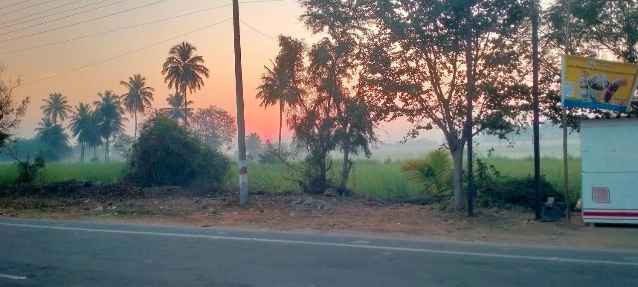 Sahasra Home Stay Hampi Hospet Exterior photo