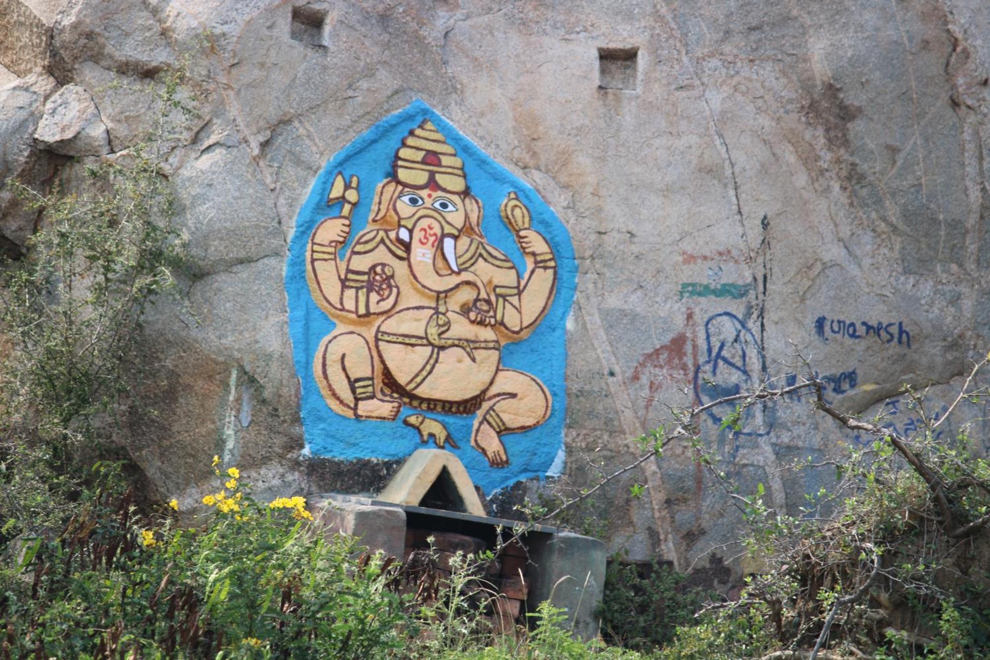 Sahasra Home Stay Hampi Hospet Exterior photo