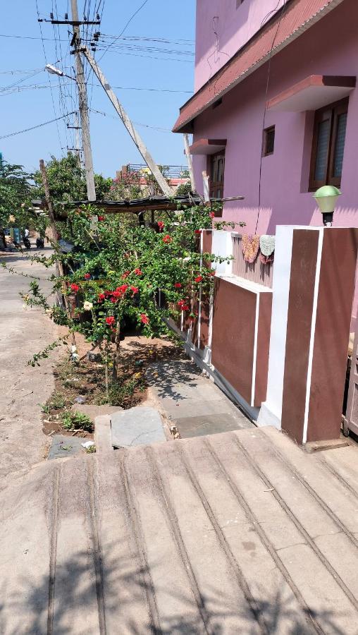 Sahasra Home Stay Hampi Hospet Exterior photo